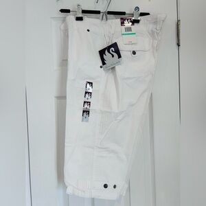 NWT Gloria Vanderbilt White Capris Size 8